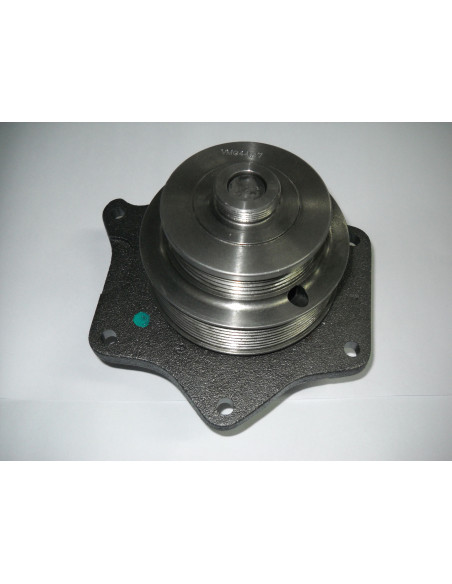 BOMBA DE AGUA COSECHADORA CON MOTOR FORD GENESIS CON POLEA P